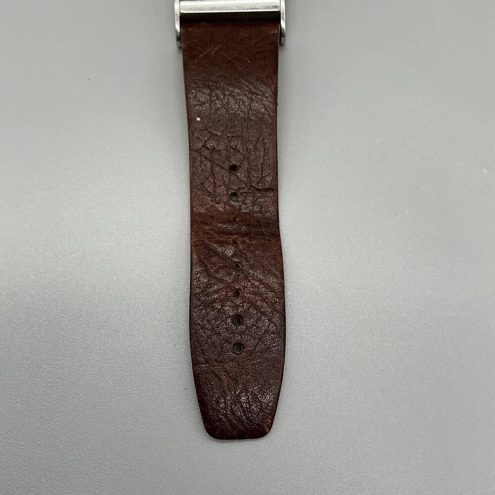 Kenneth Cole KC1238 Mens Watch 32mm Silver Tone Brown Leather Date New Battery